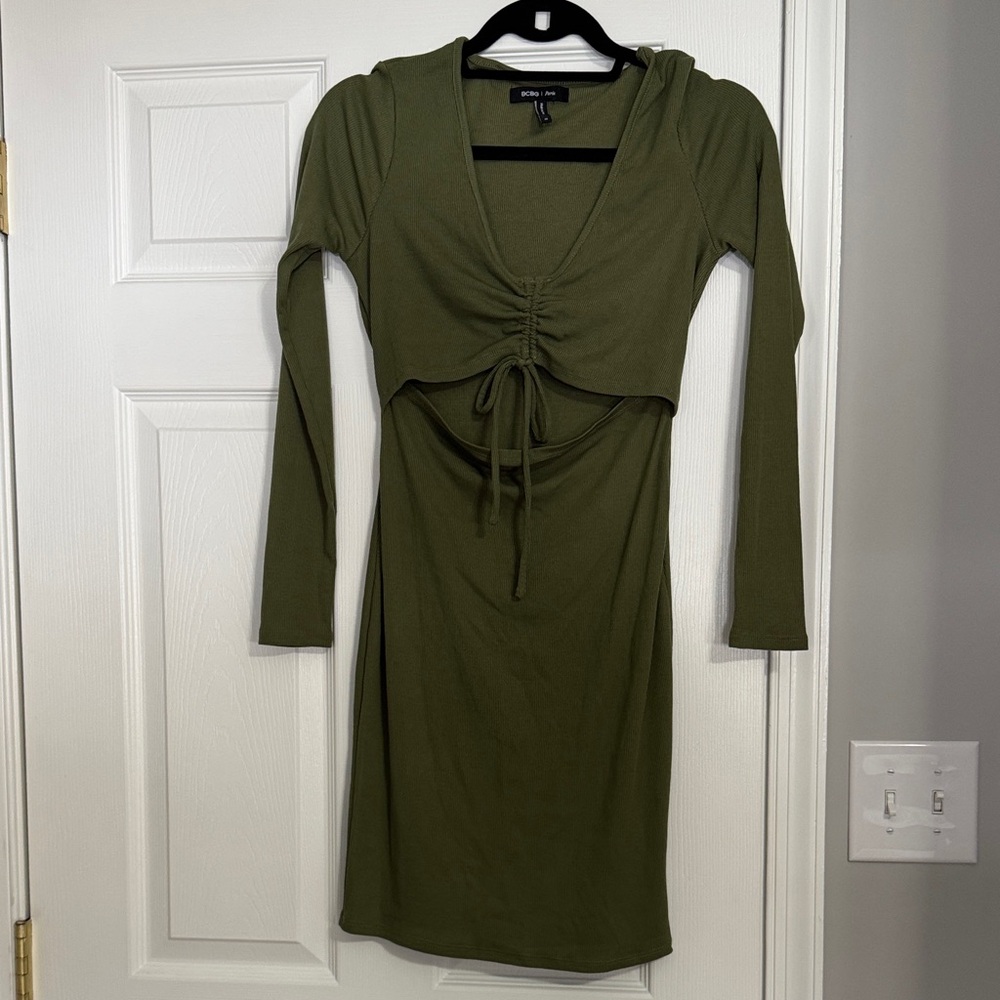 BCBG Deep Green Long Sleeve Dress